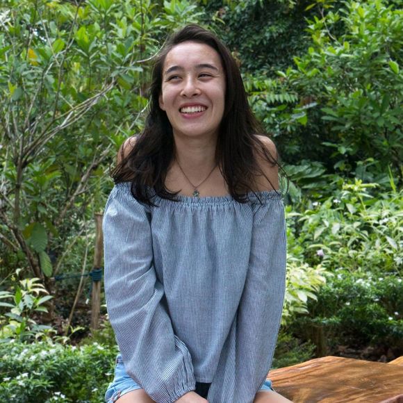 Meet your Posher, Julia - Picture 1 of 1